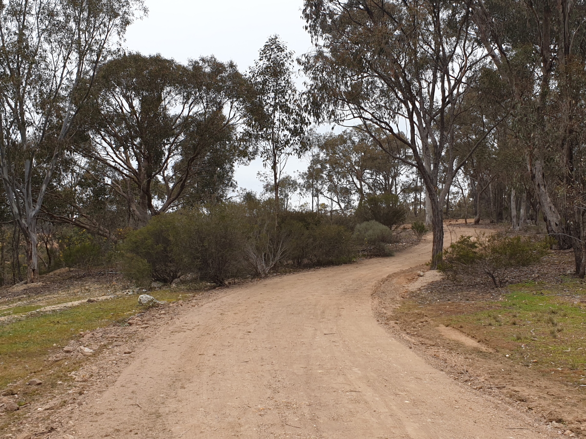 Maintenance works at Honeyeater Bushland Reserve